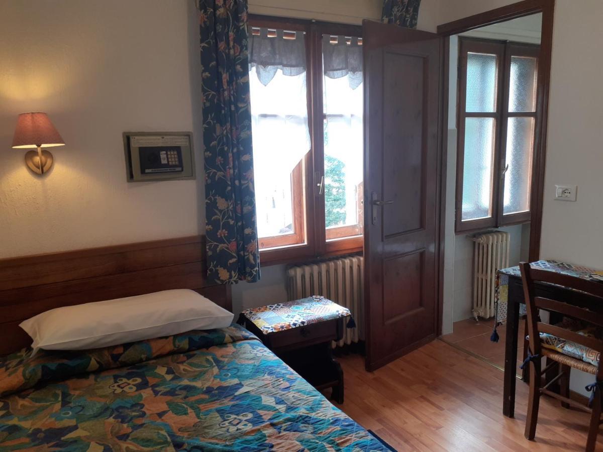 Oulx Hotel Villa Cary מראה חיצוני תמונה