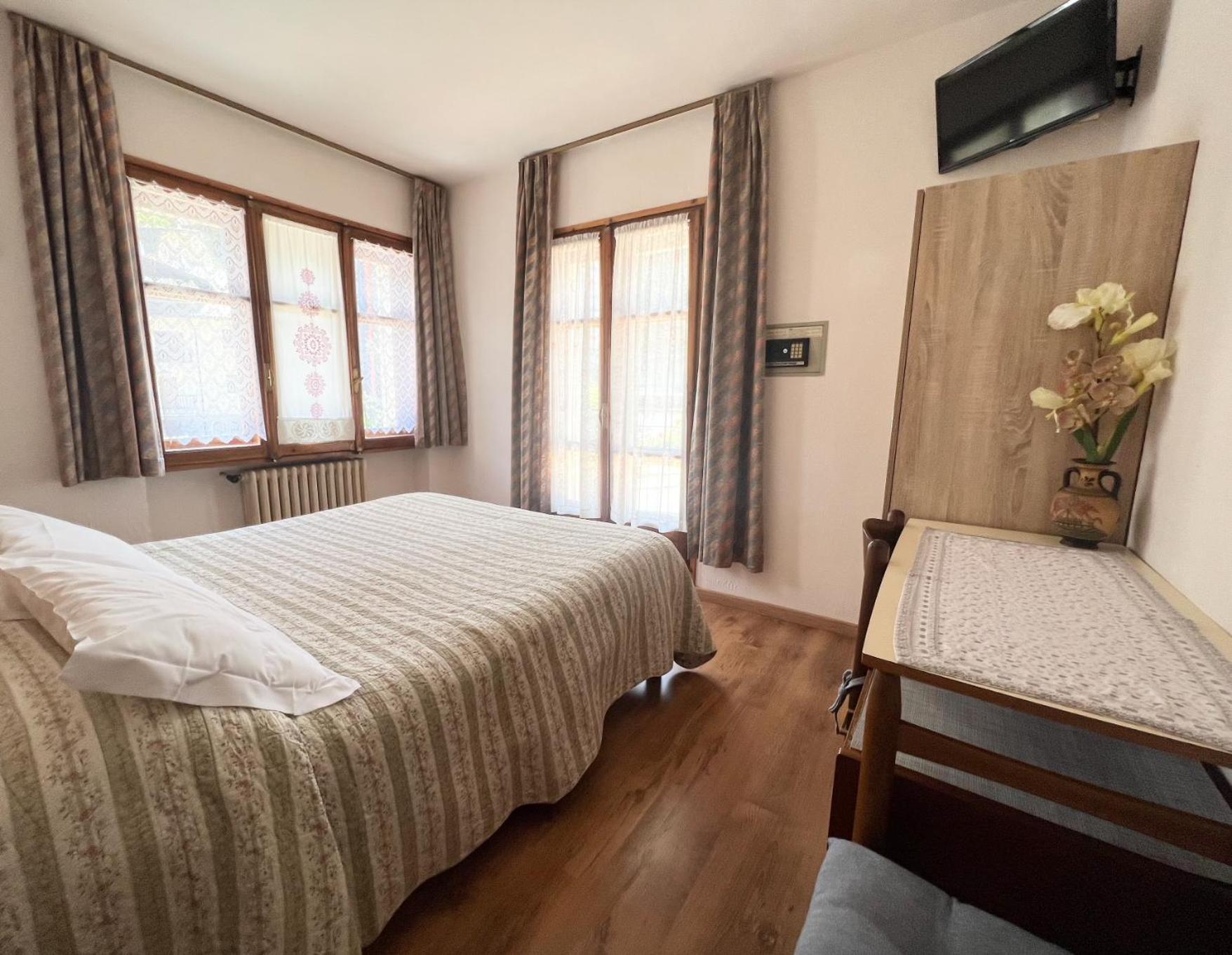 Oulx Hotel Villa Cary מראה חיצוני תמונה