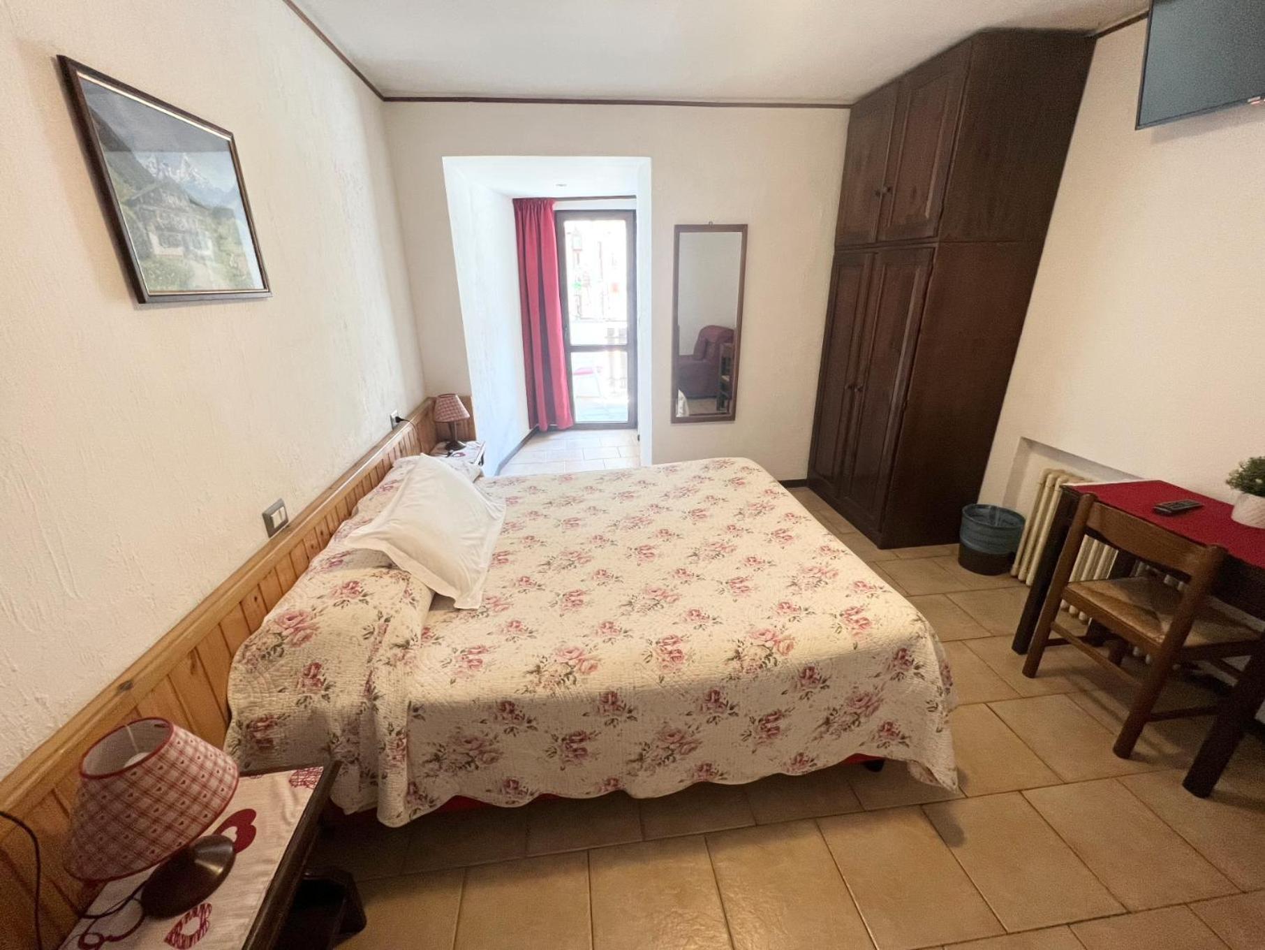 Oulx Hotel Villa Cary מראה חיצוני תמונה